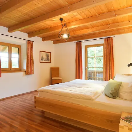 Appartement Schauerhof *